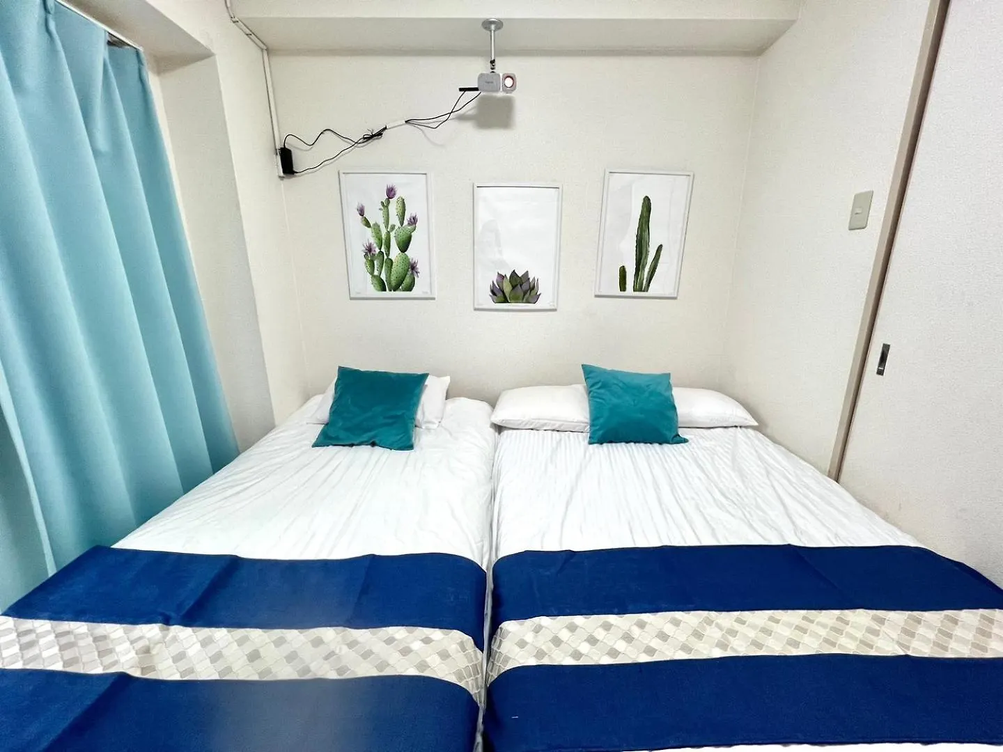 Two Room House In Front Of Namba F301 Osaka